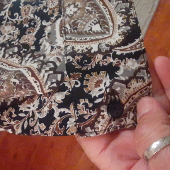 Blouse - Picture 3 of 3